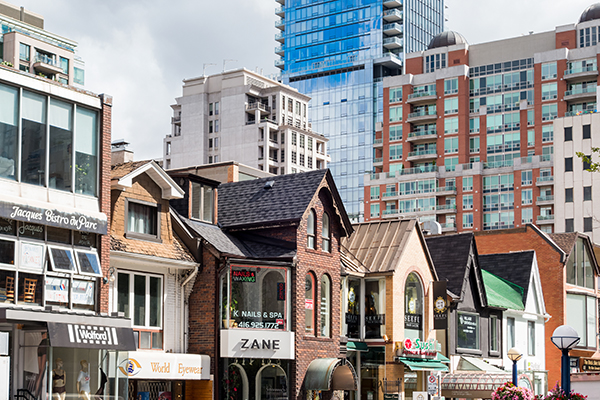 The Annex Interesting Sights Yorkville Shopping